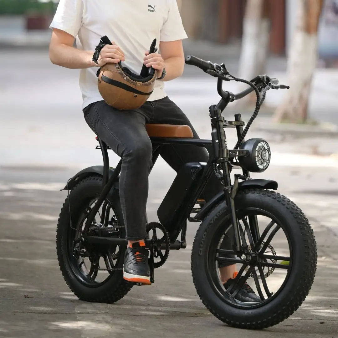 GCM de Colíder orienta sobre novas regras para bicicletas elétricas e ciclomotores