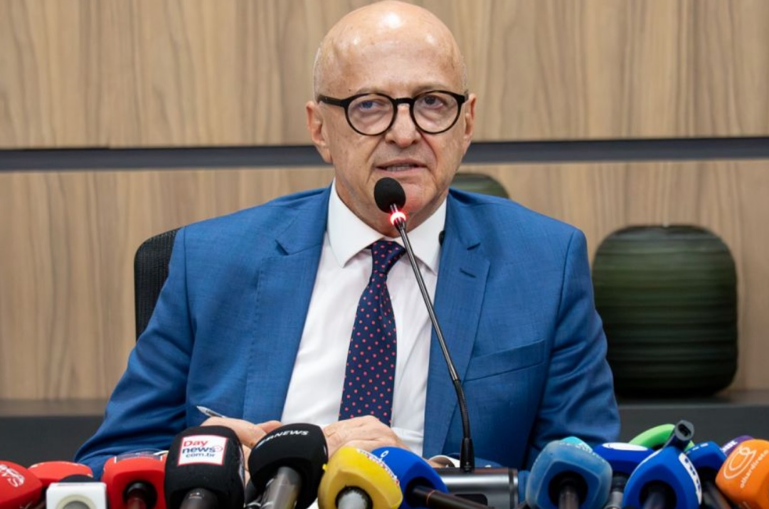 Governo de Mato Grosso Sanciona Lei que Proíbe Abordagem de Ideologia de Gênero nas Escolas Estaduais Governo de Mato Grosso Sanciona Lei que Proíbe Abordagem de Ideologia de Gênero nas Escolas Estaduais